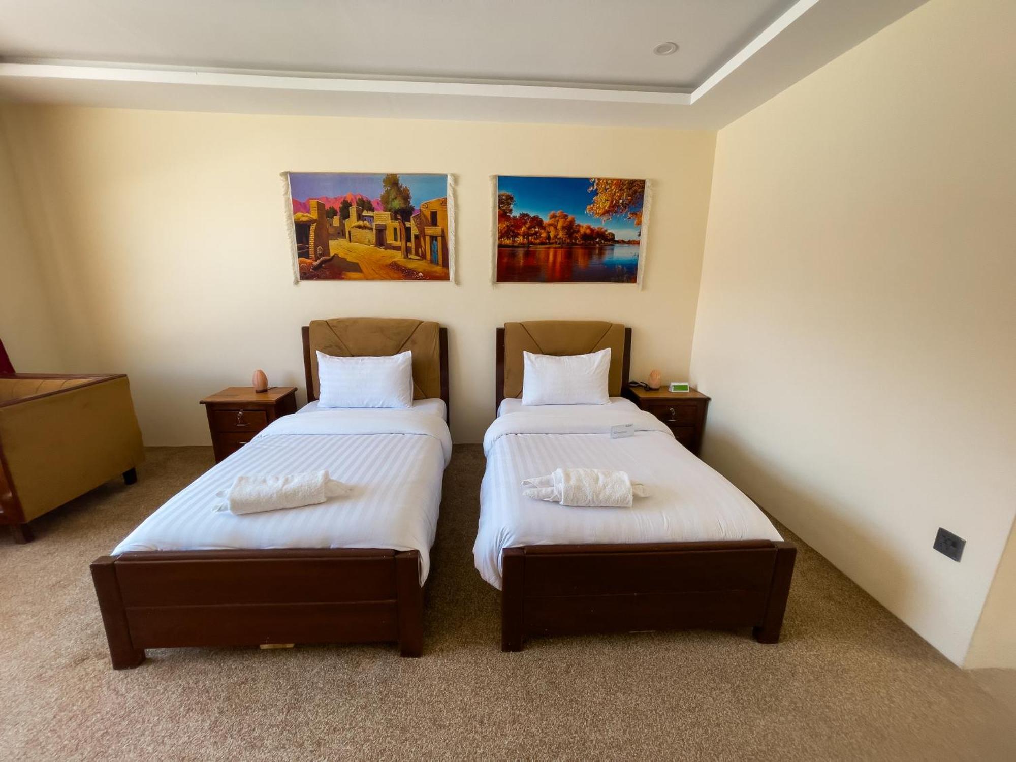 Apex Hotels And Resorts Leyurt Hussaini Karimabad  Ngoại thất bức ảnh